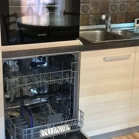 9 * Braşov