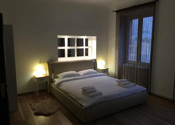 9 Апартаменти *